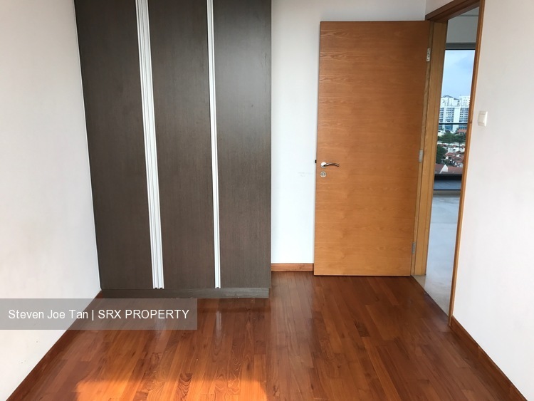 The Parc Condominium thumbnail photo